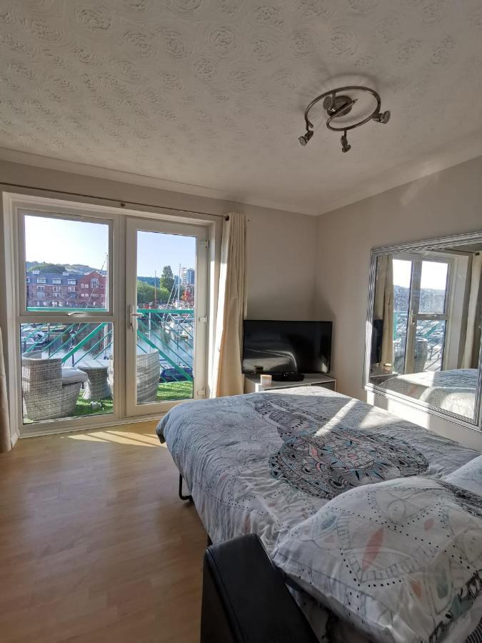 Apartment By The Beach Swansea Extérieur photo