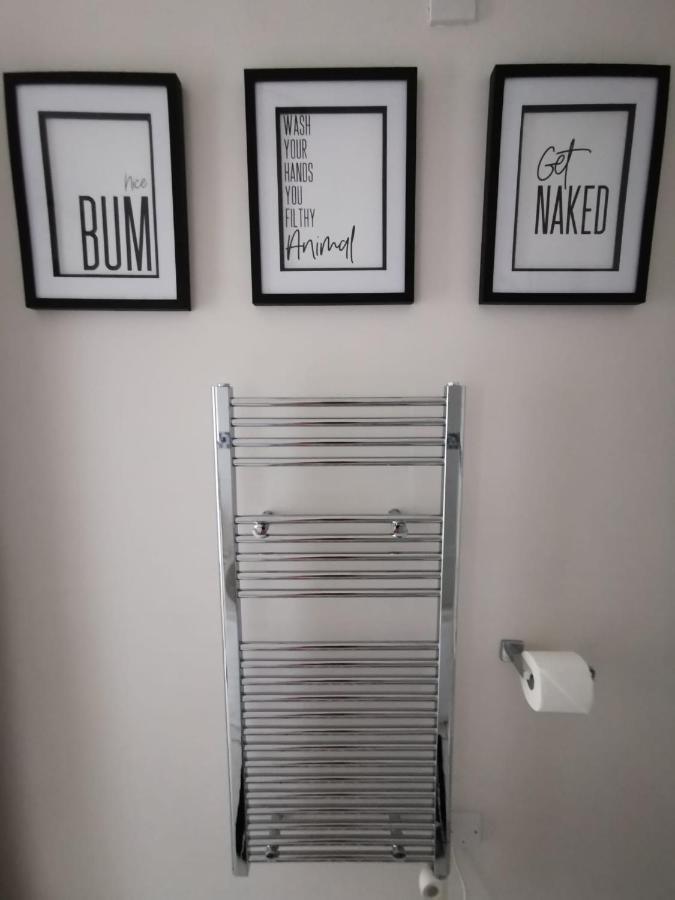 Apartment By The Beach Swansea Extérieur photo